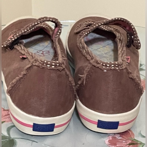 Keds Brown women’s Mary Jane cavas shoes with Pink accents Size 7.5 - Picture 6 of 9